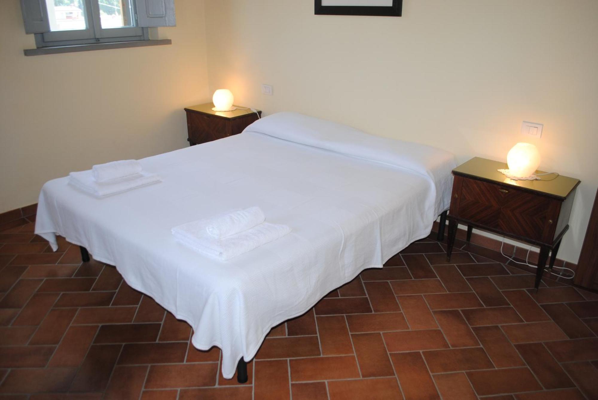 Agriturismo Fattoria Di Malavolta Флоренция Экстерьер фото