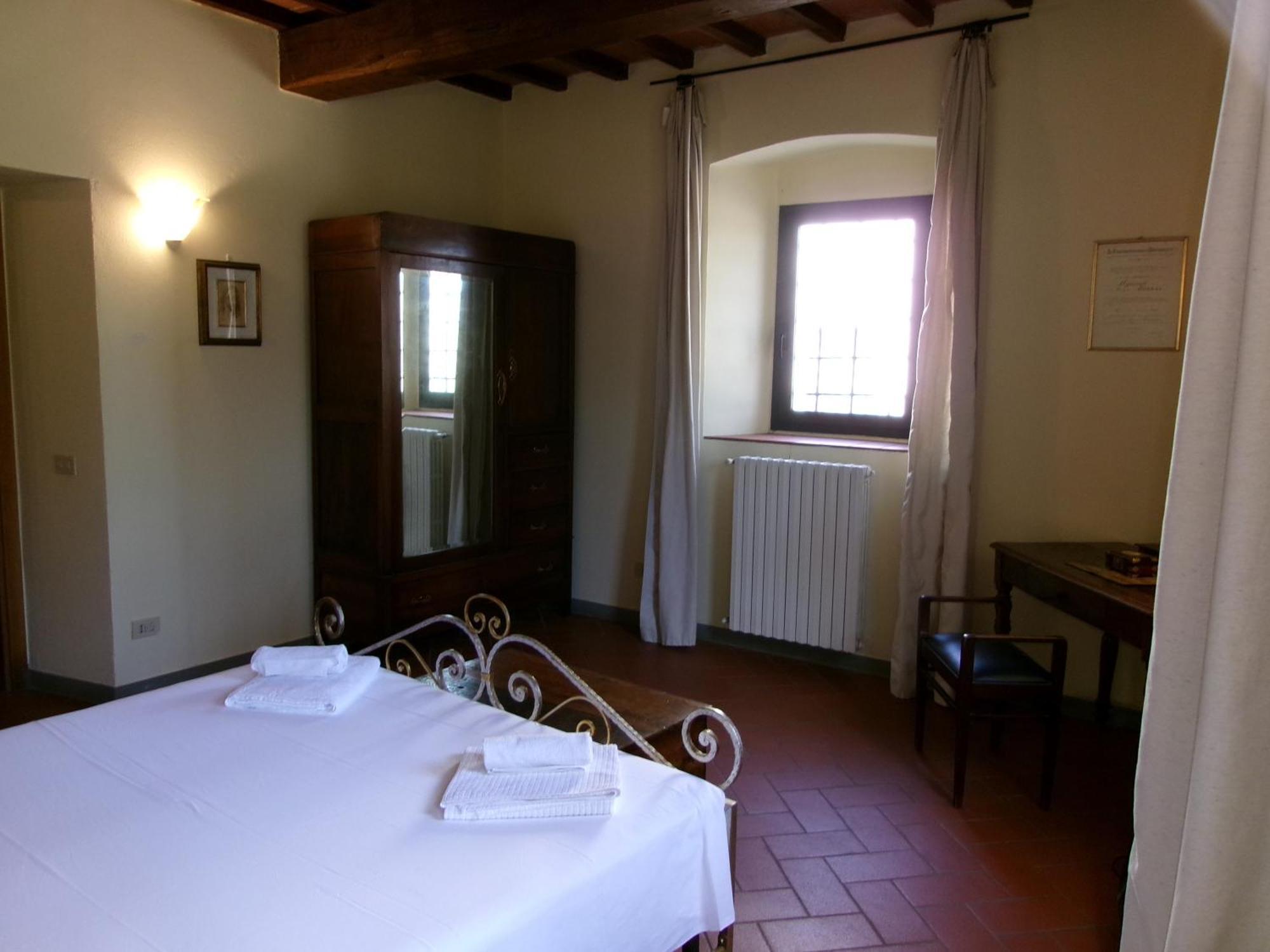 Agriturismo Fattoria Di Malavolta Флоренция Экстерьер фото